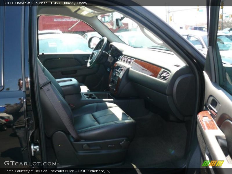 Black / Ebony 2011 Chevrolet Suburban LT 4x4