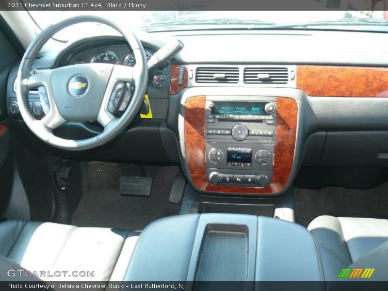 Black / Ebony 2011 Chevrolet Suburban LT 4x4
