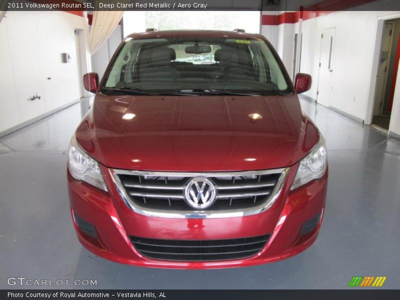 Deep Claret Red Metallic / Aero Gray 2011 Volkswagen Routan SEL