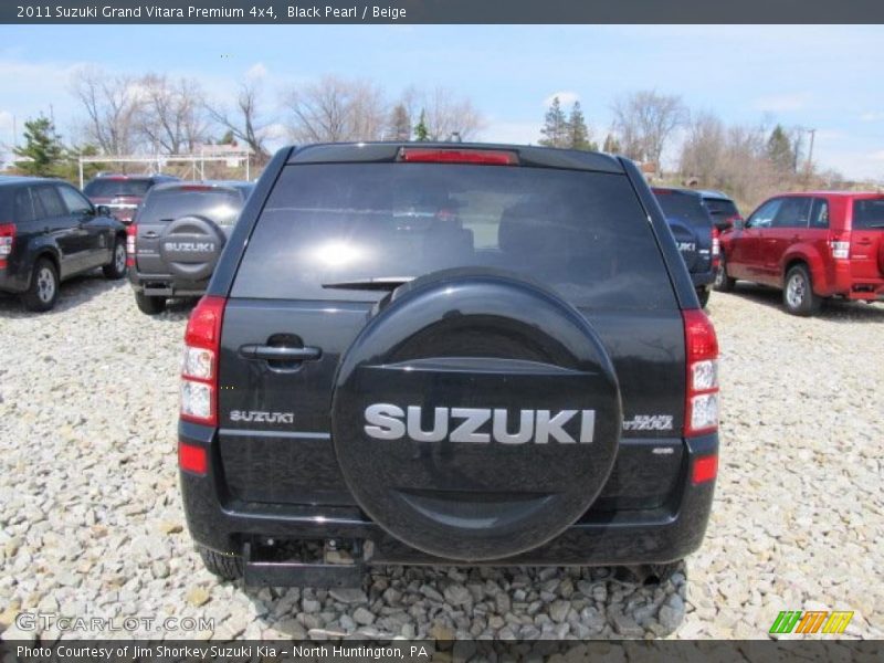 Black Pearl / Beige 2011 Suzuki Grand Vitara Premium 4x4