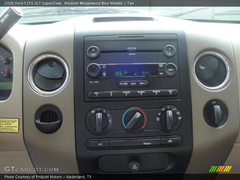 Medium Wedgewood Blue Metallic / Tan 2005 Ford F150 XLT SuperCrew