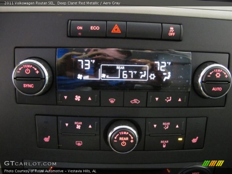 Controls of 2011 Routan SEL