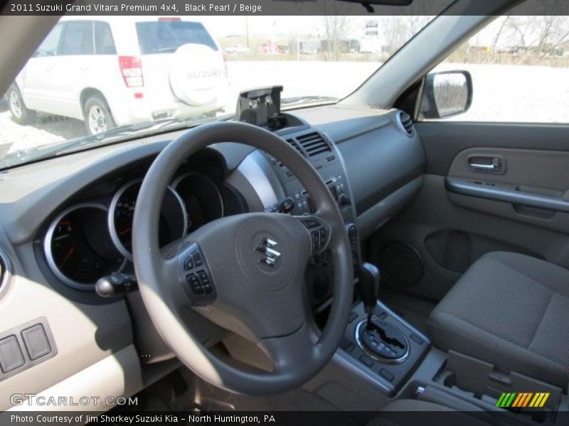 Black Pearl / Beige 2011 Suzuki Grand Vitara Premium 4x4