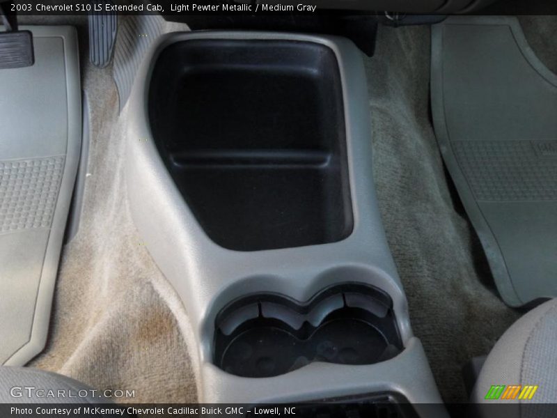 Light Pewter Metallic / Medium Gray 2003 Chevrolet S10 LS Extended Cab