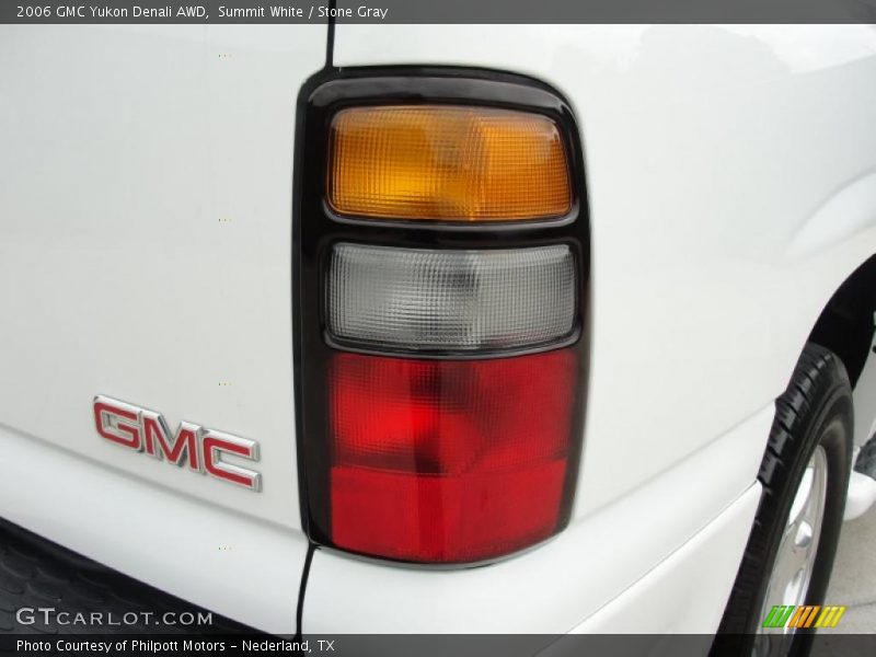 Summit White / Stone Gray 2006 GMC Yukon Denali AWD