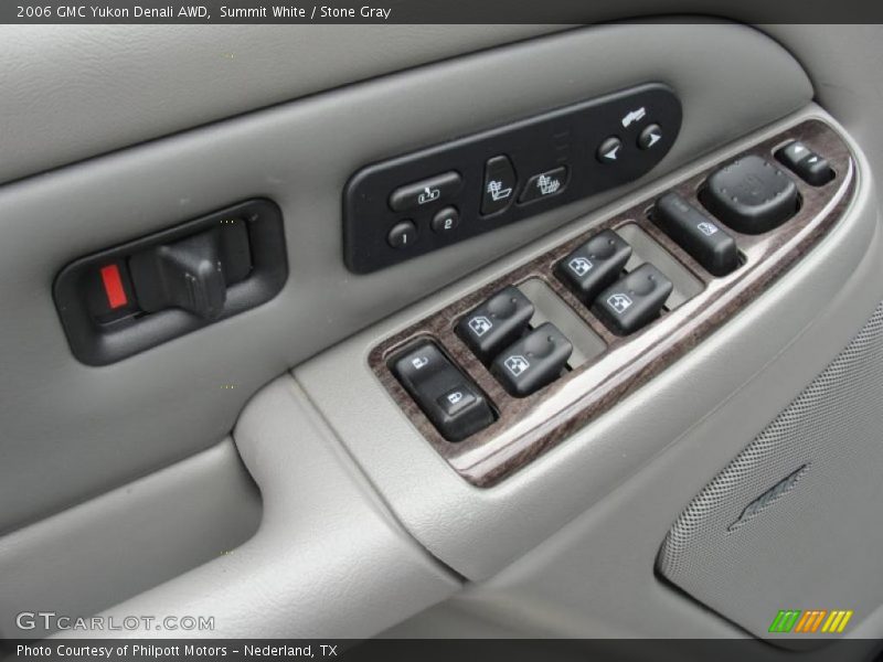 Summit White / Stone Gray 2006 GMC Yukon Denali AWD