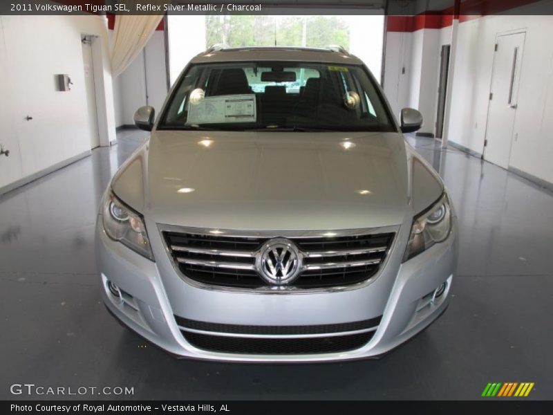 Reflex Silver Metallic / Charcoal 2011 Volkswagen Tiguan SEL