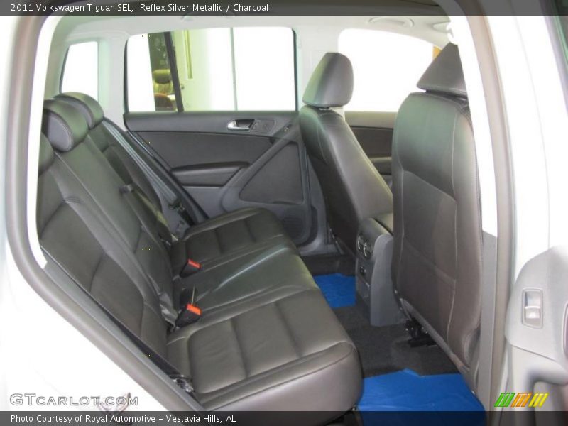 Reflex Silver Metallic / Charcoal 2011 Volkswagen Tiguan SEL