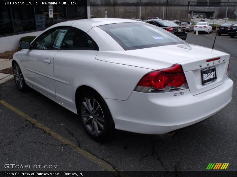 Ice White / Off Black 2010 Volvo C70 T5