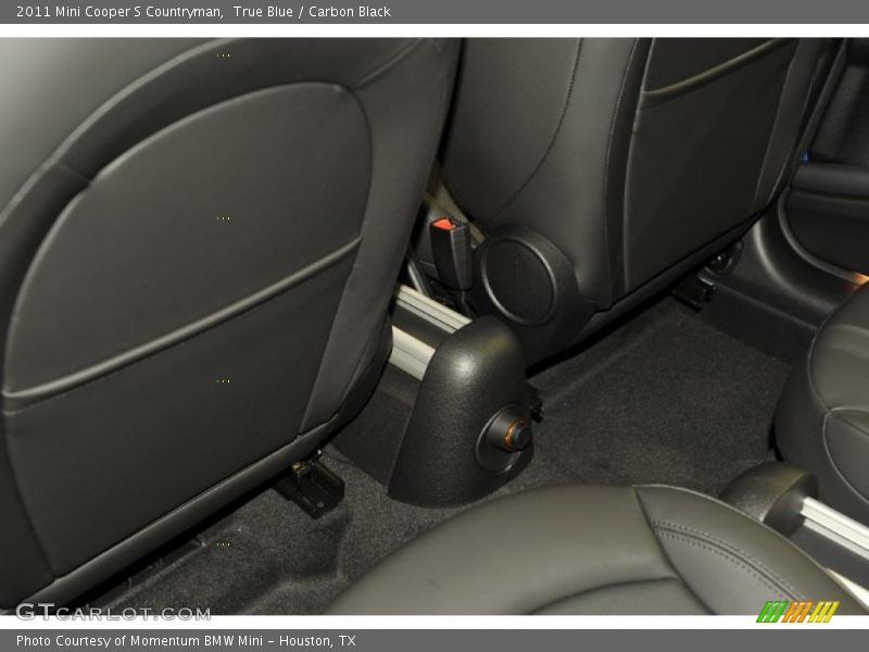 True Blue / Carbon Black 2011 Mini Cooper S Countryman