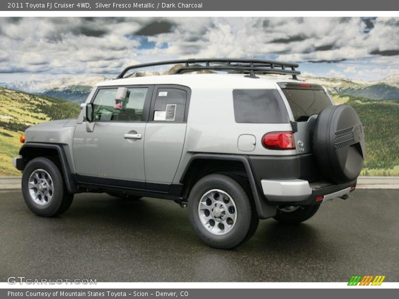 Silver Fresco Metallic / Dark Charcoal 2011 Toyota FJ Cruiser 4WD