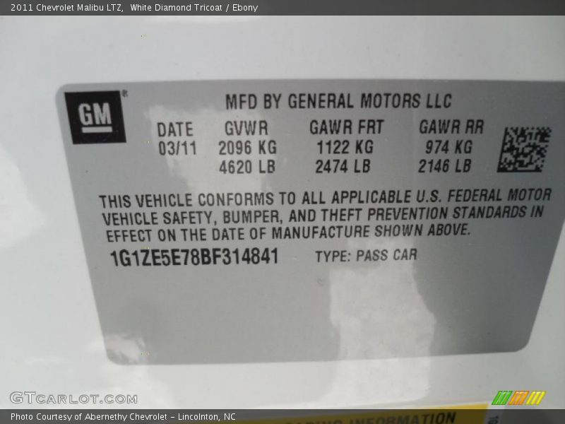 White Diamond Tricoat / Ebony 2011 Chevrolet Malibu LTZ