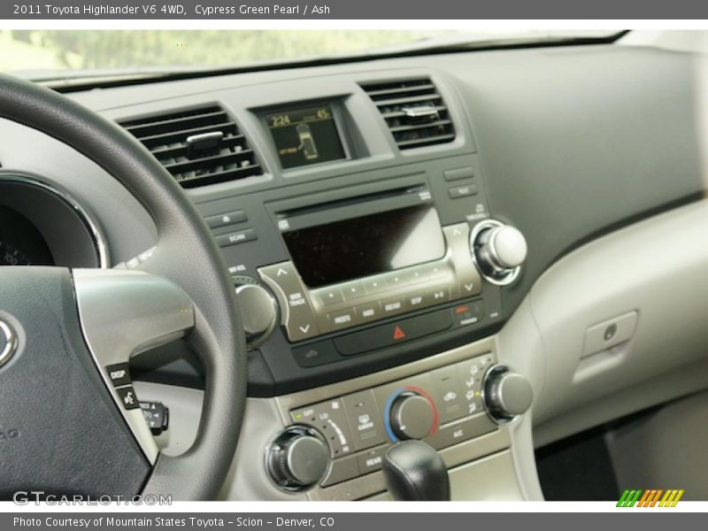 Cypress Green Pearl / Ash 2011 Toyota Highlander V6 4WD
