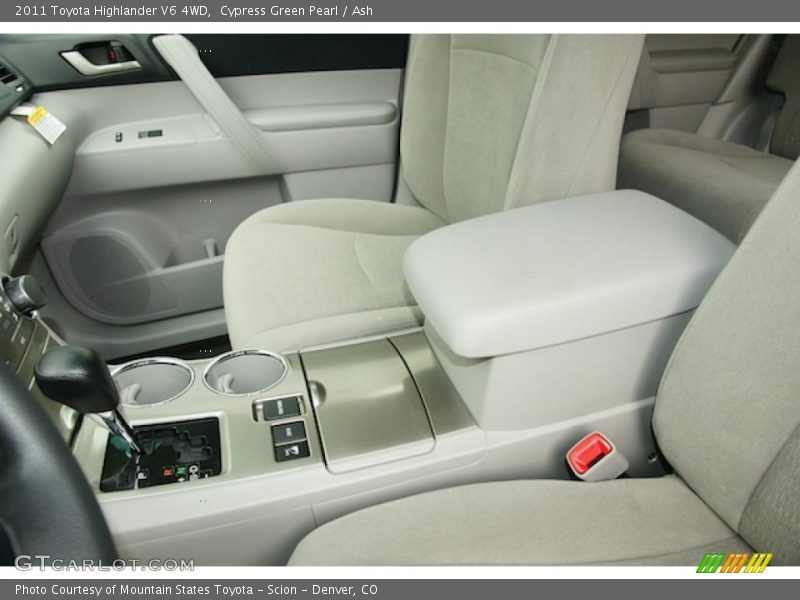 Cypress Green Pearl / Ash 2011 Toyota Highlander V6 4WD