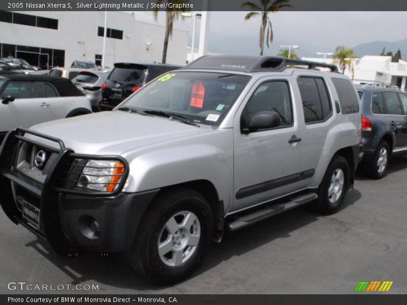Silver Lightning Metallic / Steel/Graphite 2005 Nissan Xterra S
