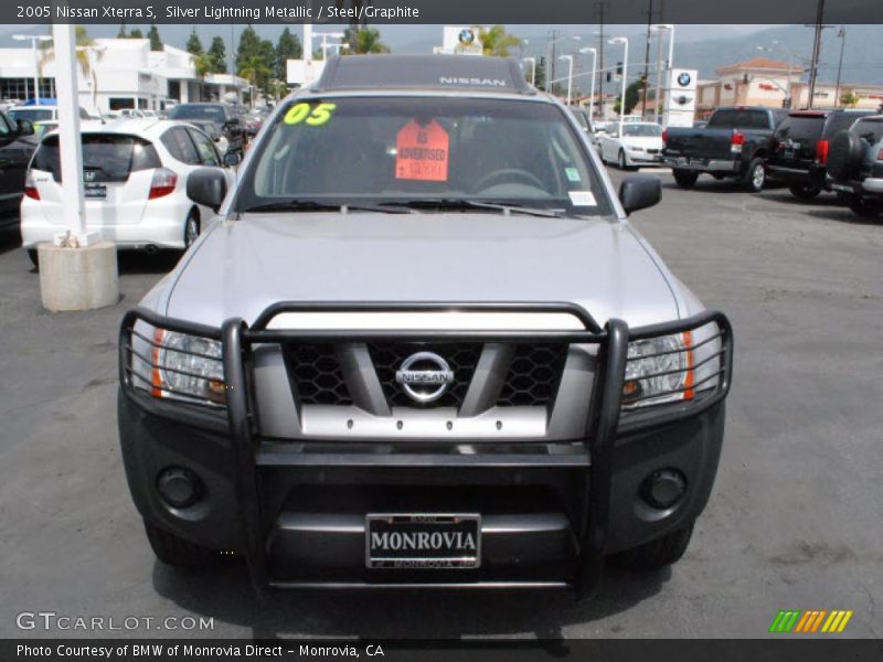 Silver Lightning Metallic / Steel/Graphite 2005 Nissan Xterra S