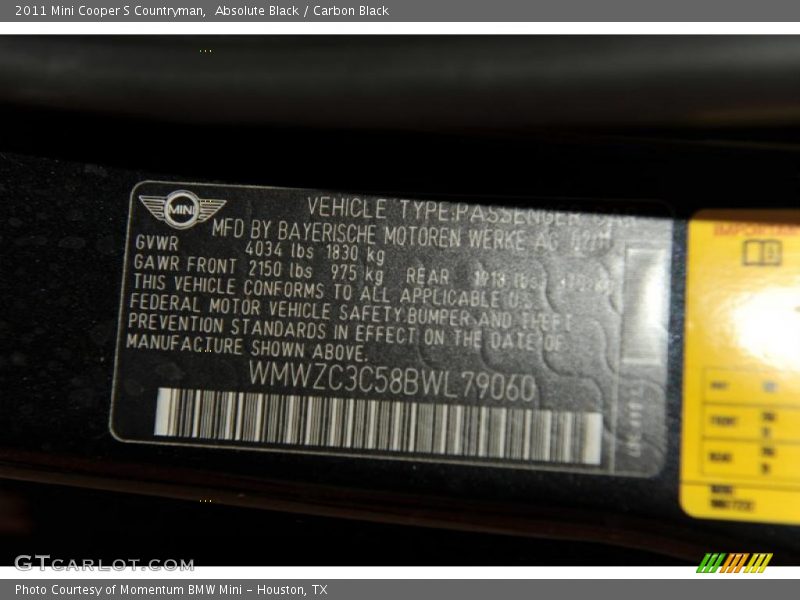 Absolute Black / Carbon Black 2011 Mini Cooper S Countryman