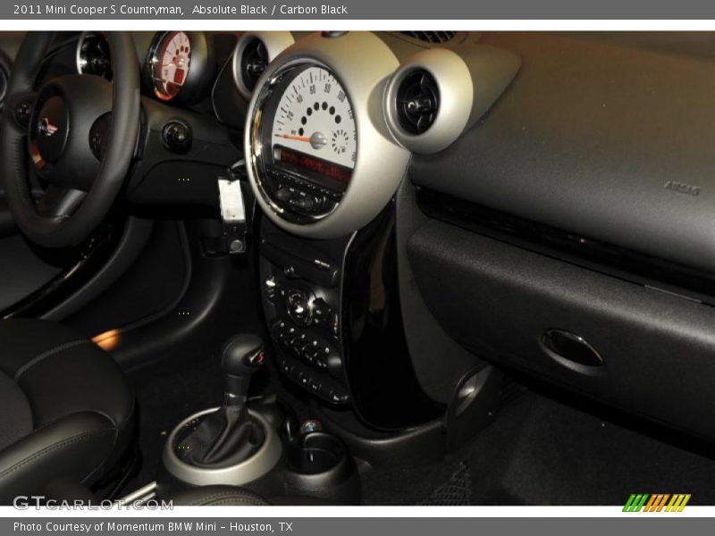Absolute Black / Carbon Black 2011 Mini Cooper S Countryman