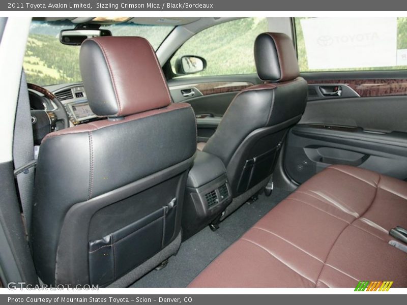 Sizzling Crimson Mica / Black/Bordeaux 2011 Toyota Avalon Limited