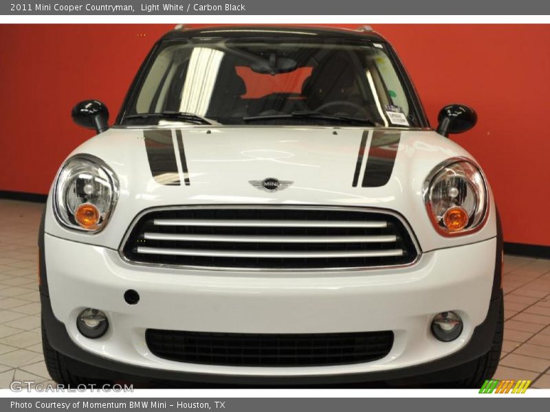 Light White / Carbon Black 2011 Mini Cooper Countryman