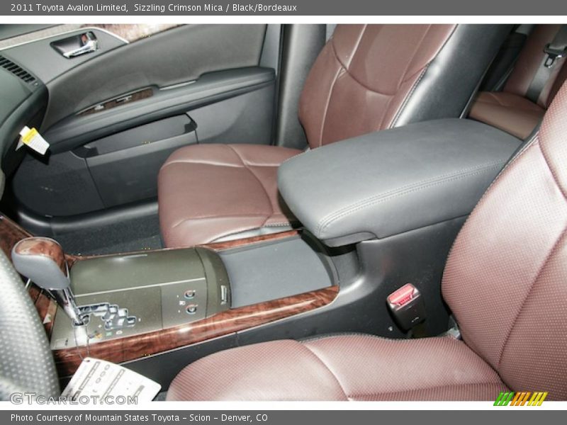 Sizzling Crimson Mica / Black/Bordeaux 2011 Toyota Avalon Limited