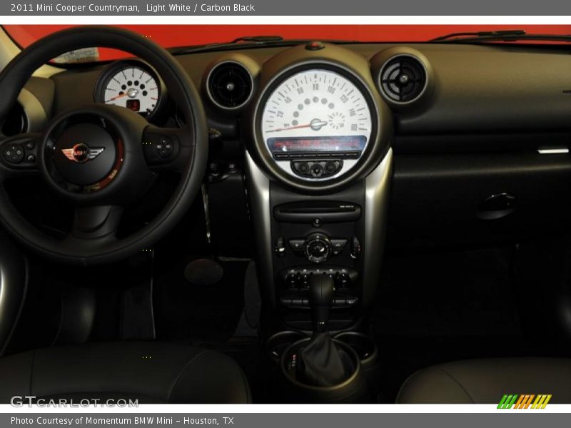 Light White / Carbon Black 2011 Mini Cooper Countryman