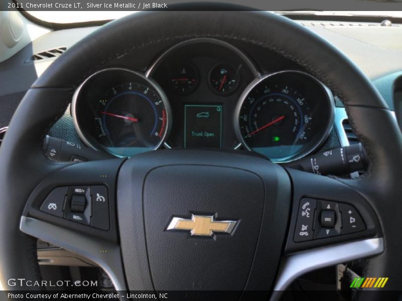 Silver Ice Metallic / Jet Black 2011 Chevrolet Cruze LT