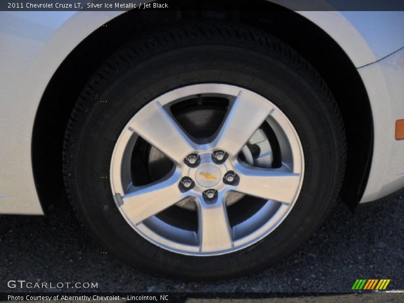 Silver Ice Metallic / Jet Black 2011 Chevrolet Cruze LT