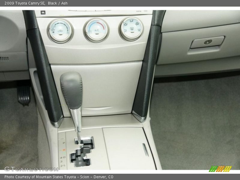 Black / Ash 2009 Toyota Camry SE