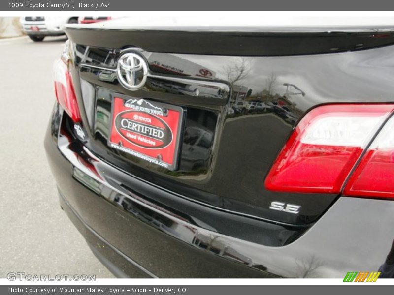Black / Ash 2009 Toyota Camry SE