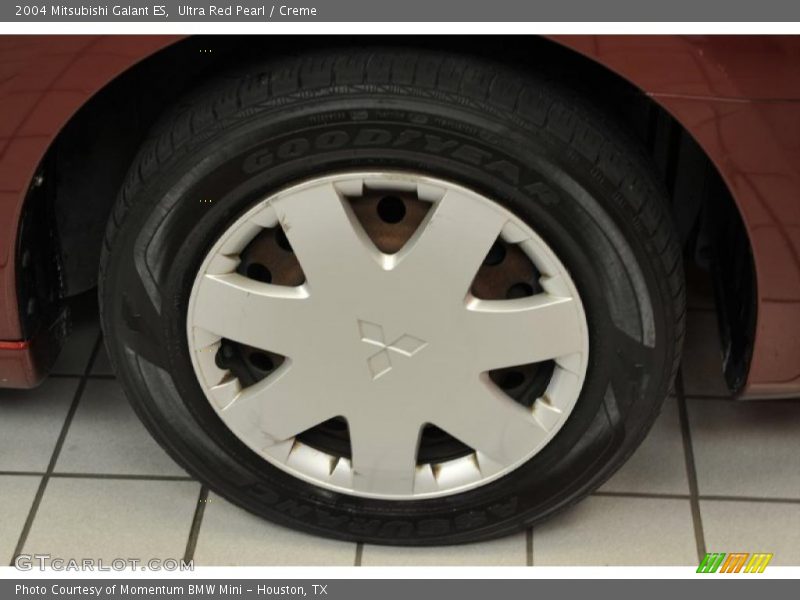 Ultra Red Pearl / Creme 2004 Mitsubishi Galant ES
