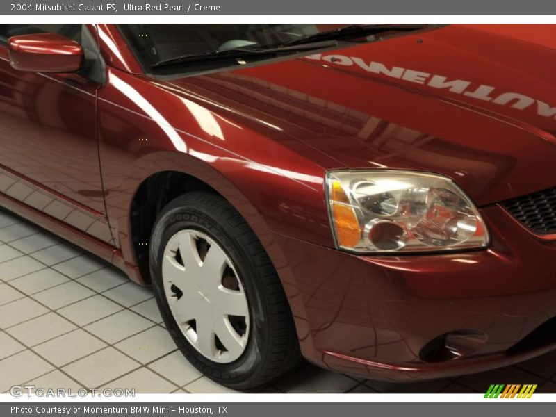 Ultra Red Pearl / Creme 2004 Mitsubishi Galant ES