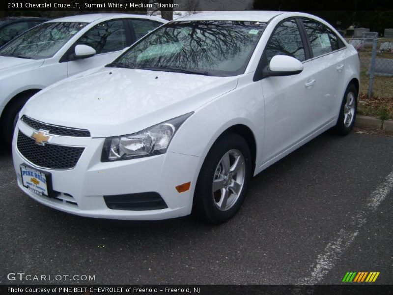 Summit White / Medium Titanium 2011 Chevrolet Cruze LT
