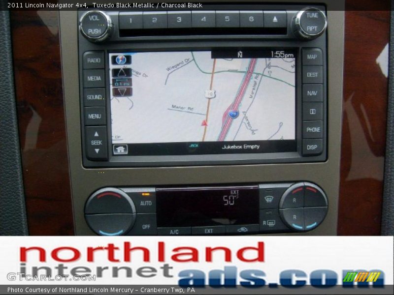 Tuxedo Black Metallic / Charcoal Black 2011 Lincoln Navigator 4x4