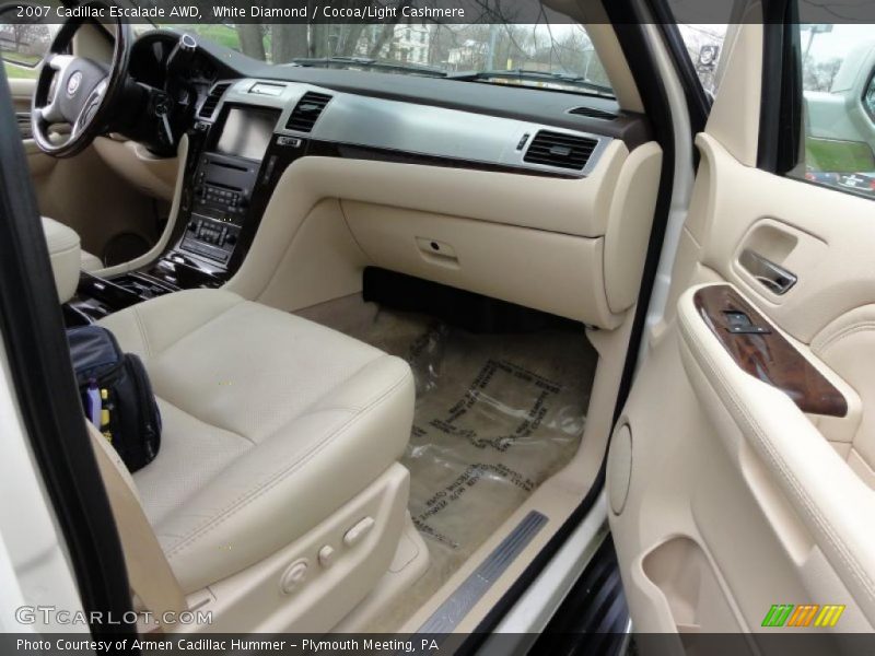 White Diamond / Cocoa/Light Cashmere 2007 Cadillac Escalade AWD