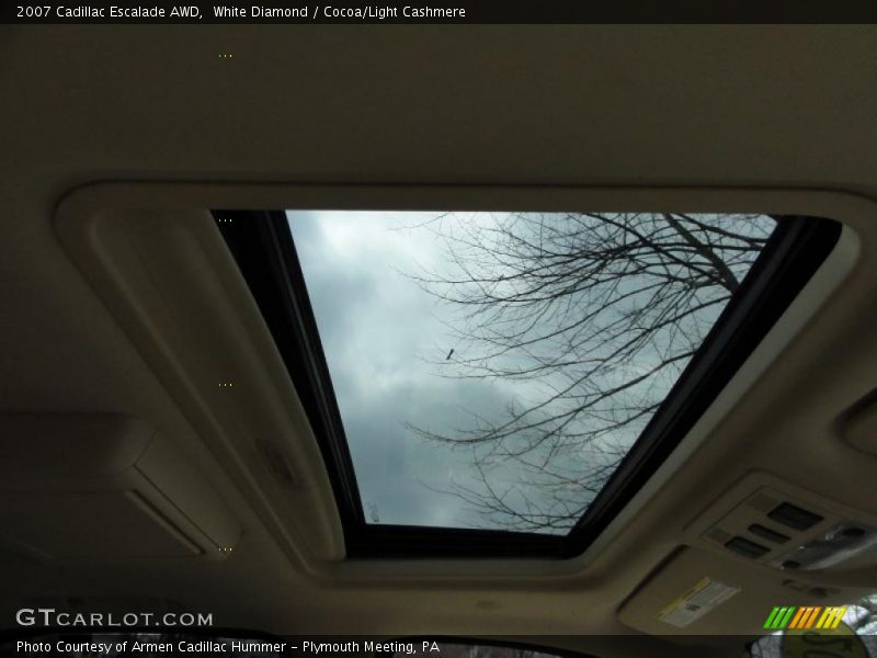 White Diamond / Cocoa/Light Cashmere 2007 Cadillac Escalade AWD