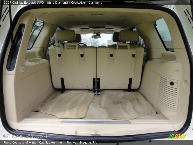 White Diamond / Cocoa/Light Cashmere 2007 Cadillac Escalade AWD