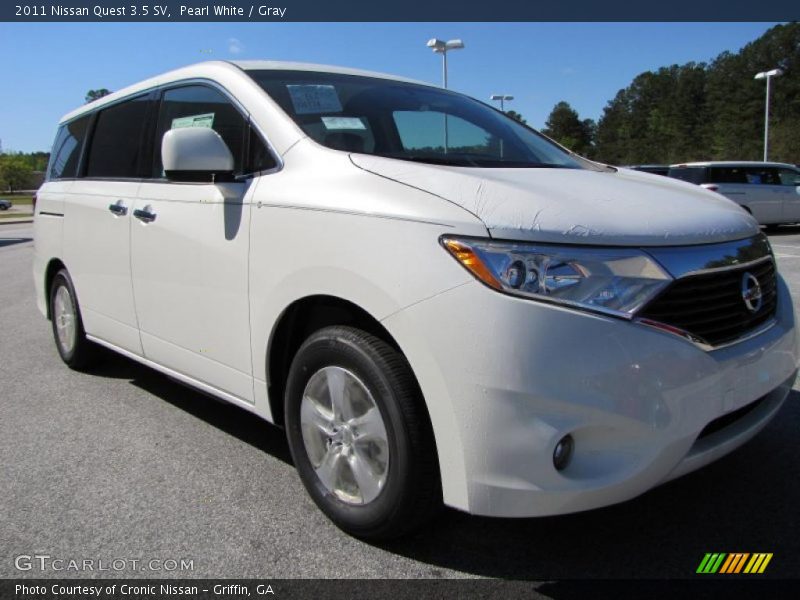 Pearl White / Gray 2011 Nissan Quest 3.5 SV