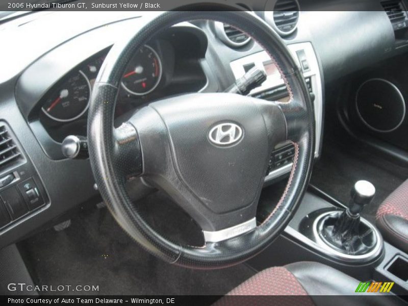 Sunburst Yellow / Black 2006 Hyundai Tiburon GT