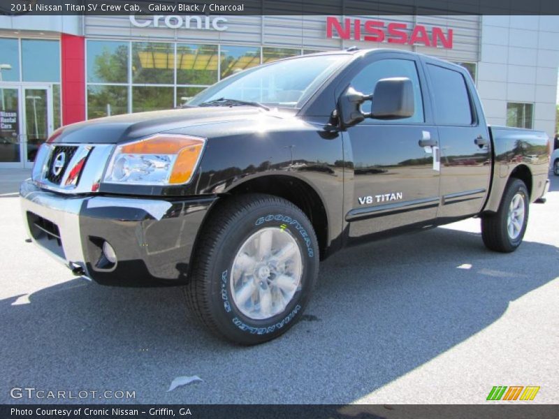 Galaxy Black / Charcoal 2011 Nissan Titan SV Crew Cab
