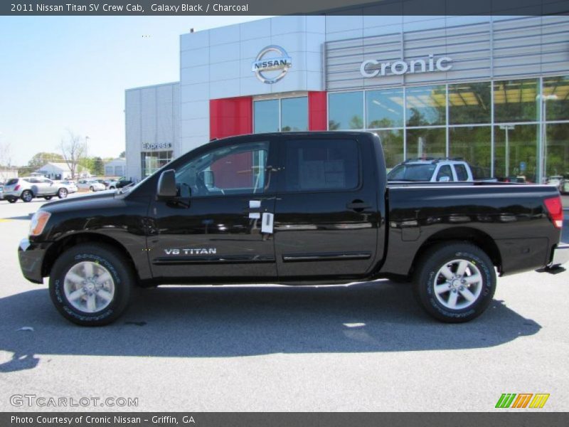 Galaxy Black / Charcoal 2011 Nissan Titan SV Crew Cab