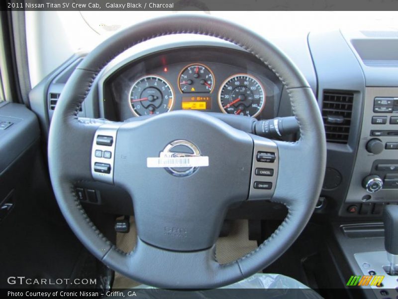 Galaxy Black / Charcoal 2011 Nissan Titan SV Crew Cab