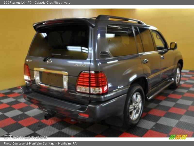 Galactic Gray Mica / Ivory 2007 Lexus LX 470