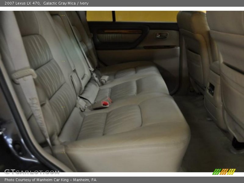 Galactic Gray Mica / Ivory 2007 Lexus LX 470