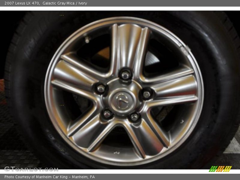 Galactic Gray Mica / Ivory 2007 Lexus LX 470