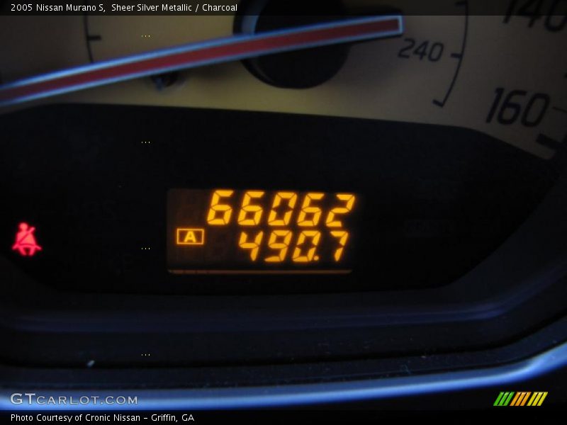 Sheer Silver Metallic / Charcoal 2005 Nissan Murano S