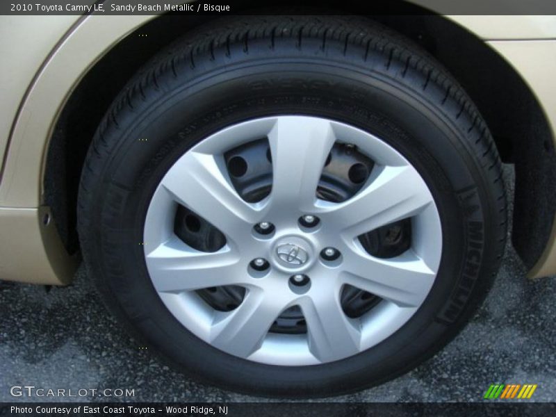 Sandy Beach Metallic / Bisque 2010 Toyota Camry LE