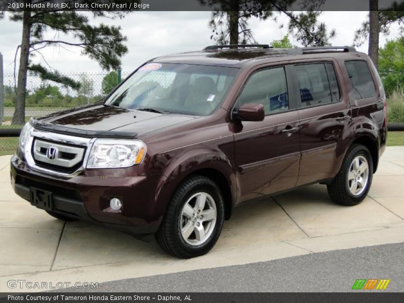 Front 3/4 View of 2010 Pilot EX