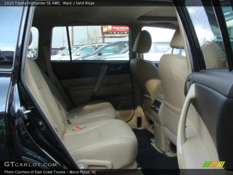 Black / Sand Beige 2010 Toyota Highlander SE 4WD