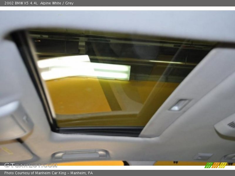 Alpine White / Grey 2002 BMW X5 4.4i